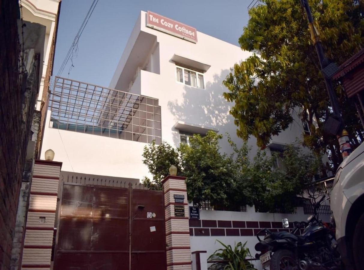 Hotel Cozy Cottage Varanasi, Varanasi