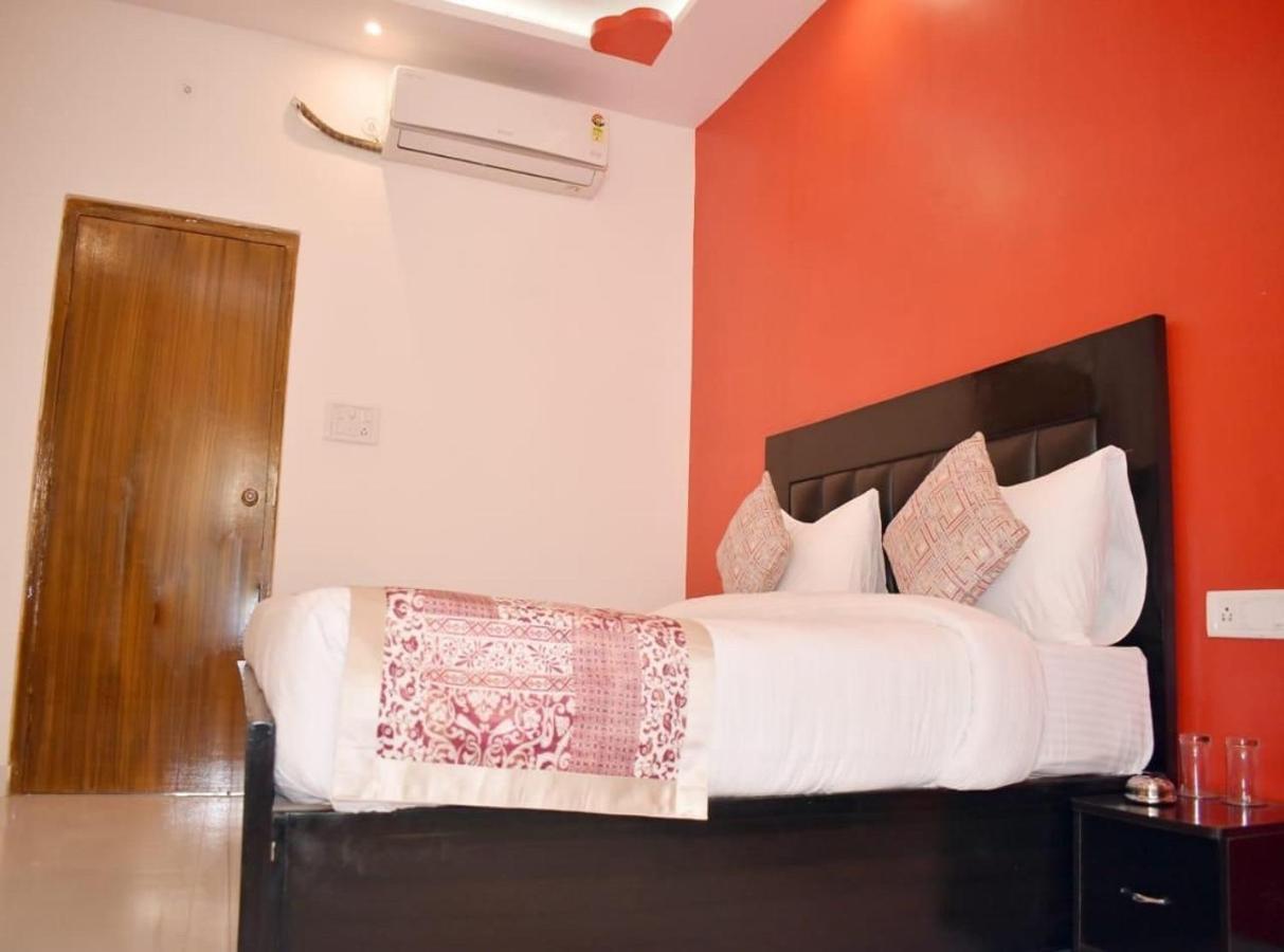 Hotel Cozy Cottage Varanasi — Foto 1